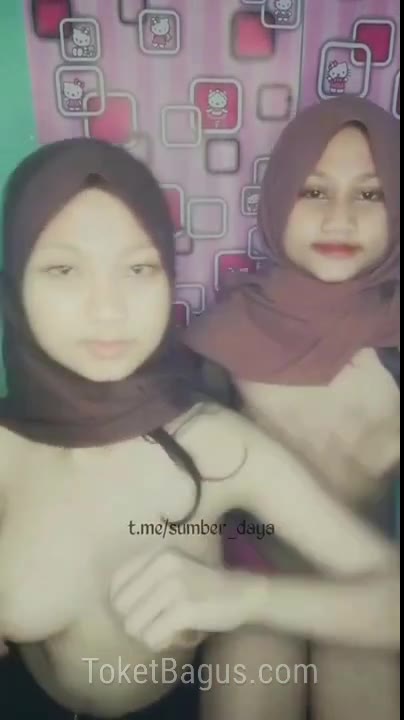 Ini Nih Yang Viral, Adik Kakak Pamer Nenen